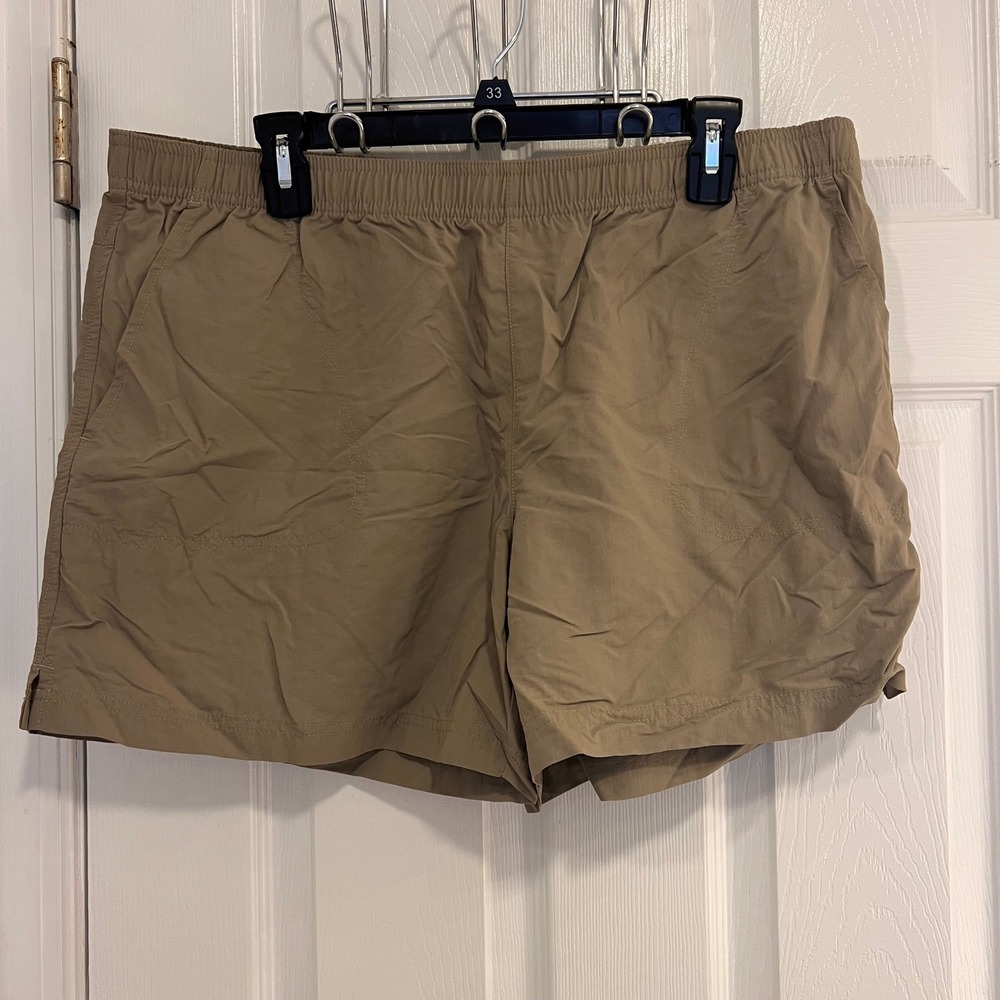 Columbia Sportswear Women's Khaki Outdoor‎ Cargo Shorts